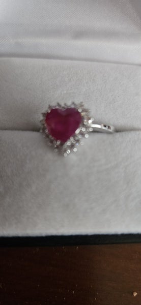 Ruby Heart Ring White Gold Carousel 1