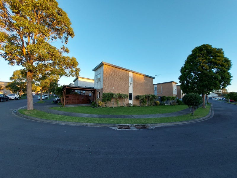 Image 1 of 23
