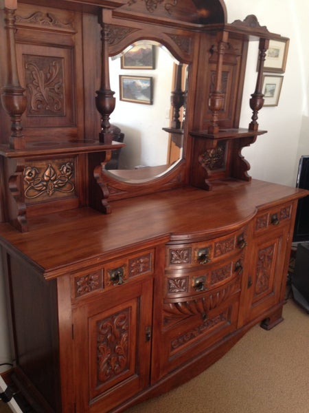 Exquisite Antique Sideboard with Ornate Mirror62998238604419112