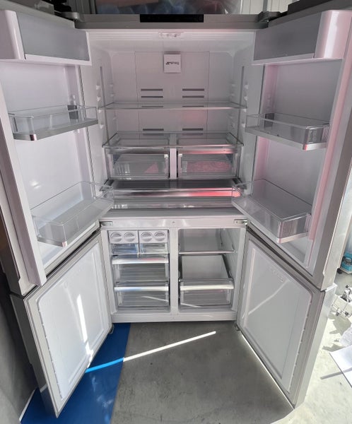 Smeg Fridge/Freezer62984192089090111