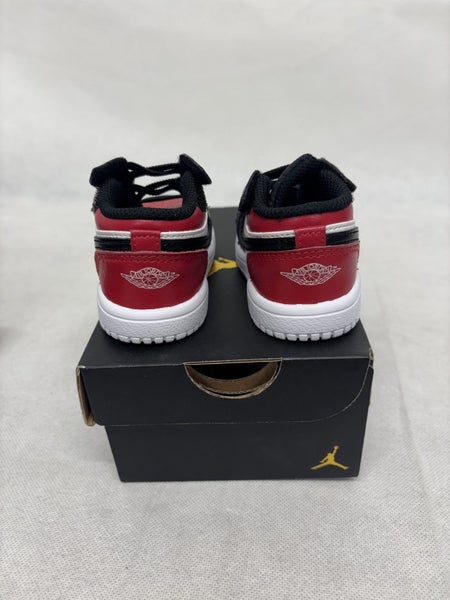 Jordan 1 Low 4C62990727983489111