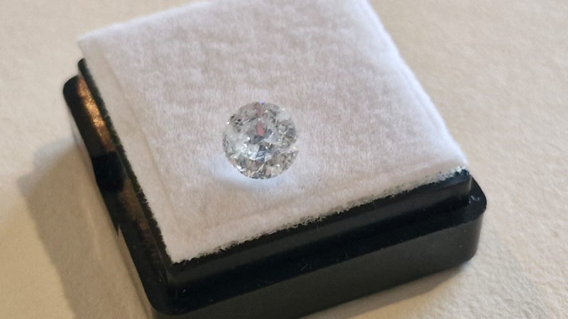 $1 RES * Valuation $13,813.00 * 1.00ct Round Large White Diamond Loose IGL CERT62998344659971112