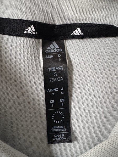 Adidas Hoodie - Small62982324498946112