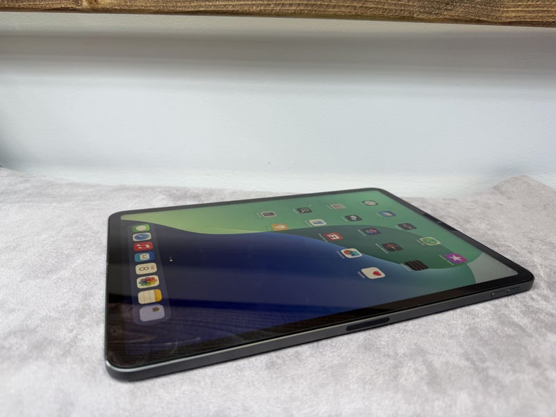 Apple iPad Pro 11" Gen 3 Wifi 128GB Carousel 2