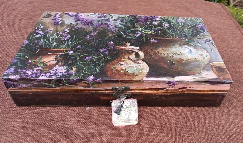 Decoupage trinket/treasure box Carousel 1