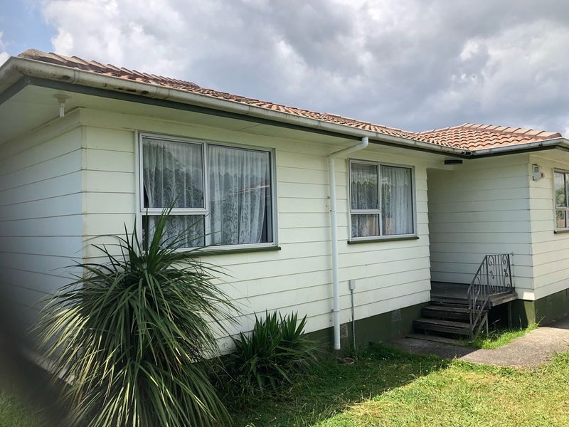 Image 1 of 11