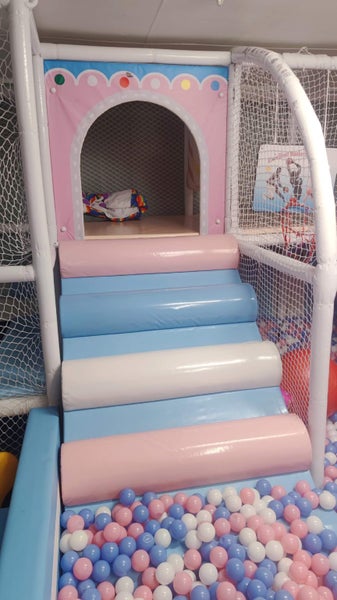 Medium-Sized Indoor Playground – ideal for Home-Based Care/Children Playzone63003612597633112