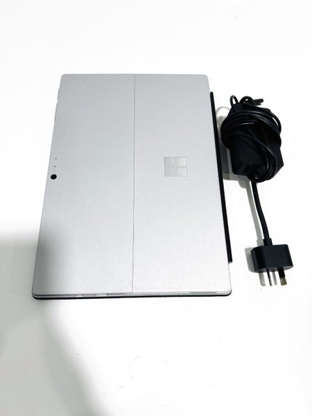 Microsoft Surface Pro 4 8GBRAM 256GB SSD Windows 11 Pro Carousel 13
