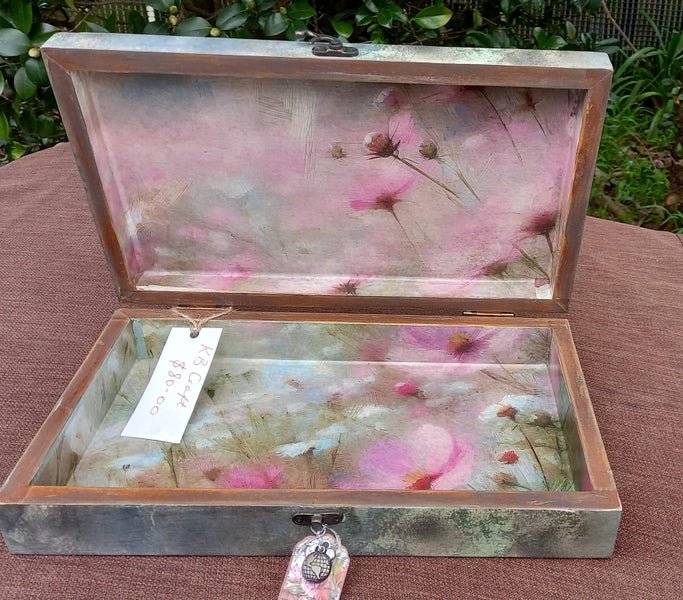Decoupage trinket/treasure box Carousel 13
