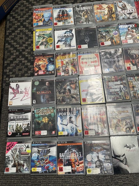 Playstation 3 & 51 games all with the original box.63003373964289112