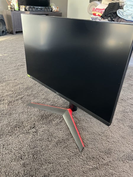 LG 27” 1440p 144hz Monitor Carousel 2