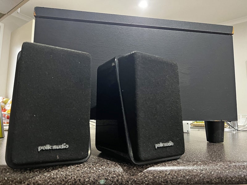 Polk Audio RM3000 Subwoofer + Bonus Satellites – Deep Vintage Bass! Carousel 1