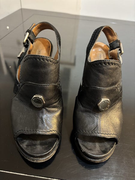 Marc Jacobs62986060556547111