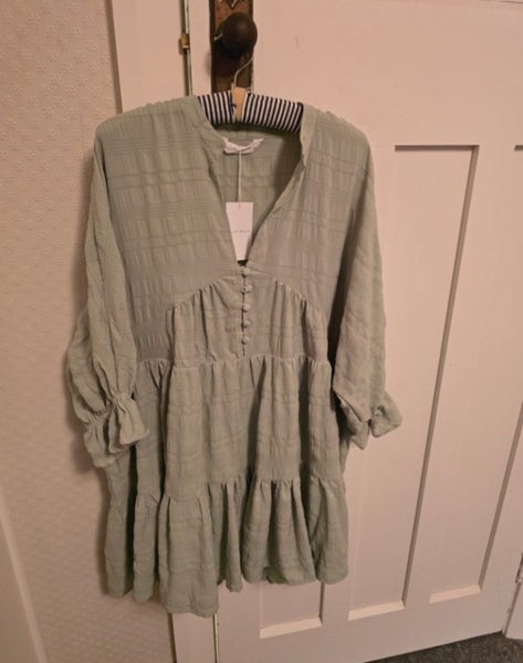 Heidi Frank Dress BNWT RRP $189.0062989794864003112