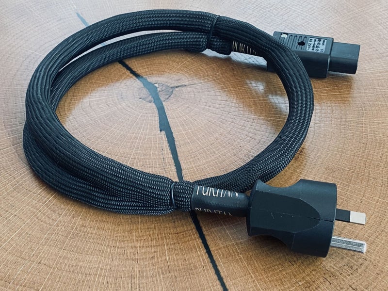 PURITAN Audio Labs CLASSIC PLUS 1.5m Dissipative Technology Mains Cable Carousel 1