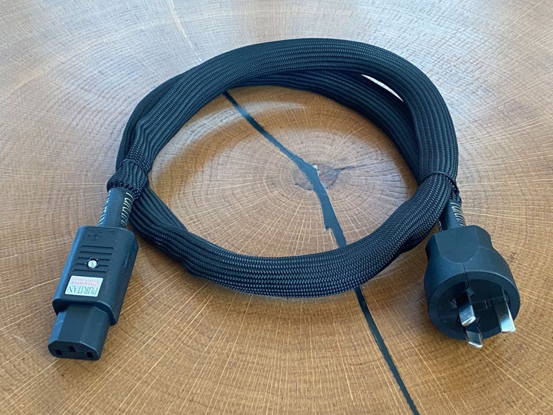 PURITAN Audio Labs CLASSIC PLUS 1.5m Dissipative Technology Mains Cable Carousel 2