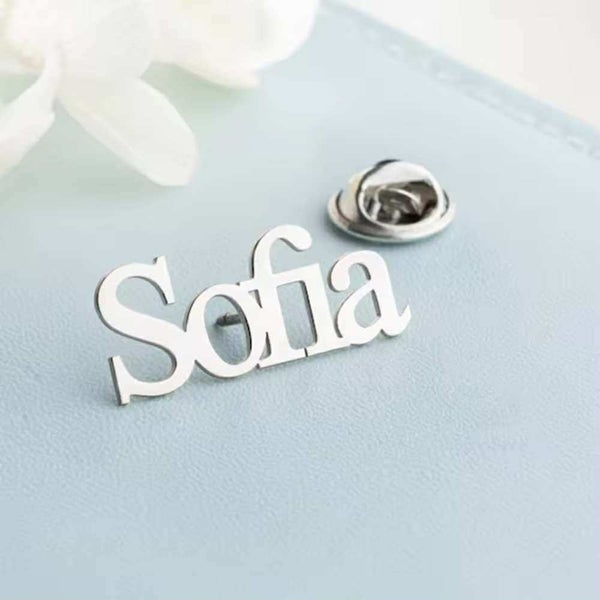 Personalised broach Carousel 2