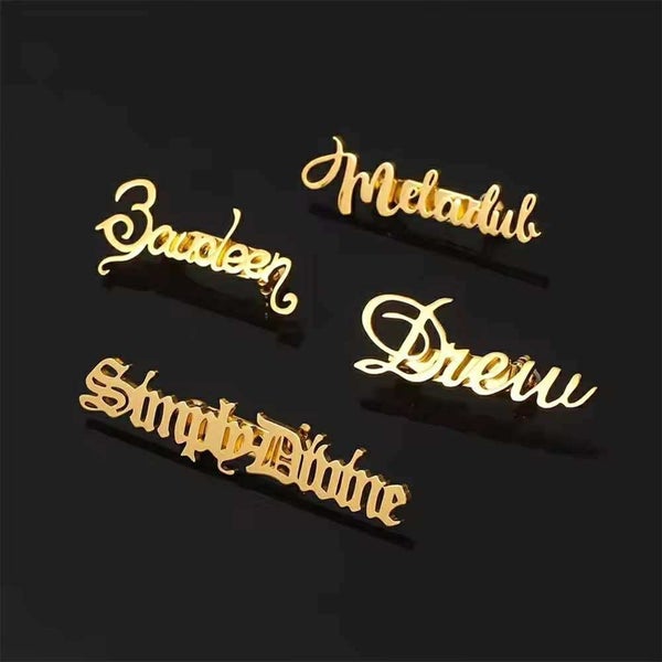 Personalised broach63003813809154113