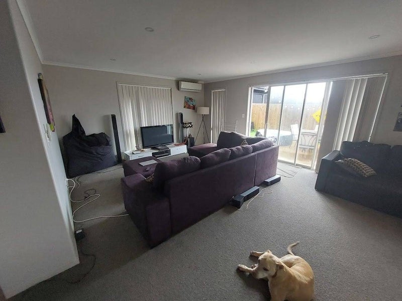 Papamoa Beach, 3 bedrooms62995623266562111