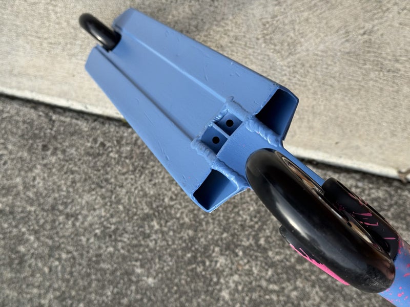 Kids Scooter (like new) blue black Carousel 4