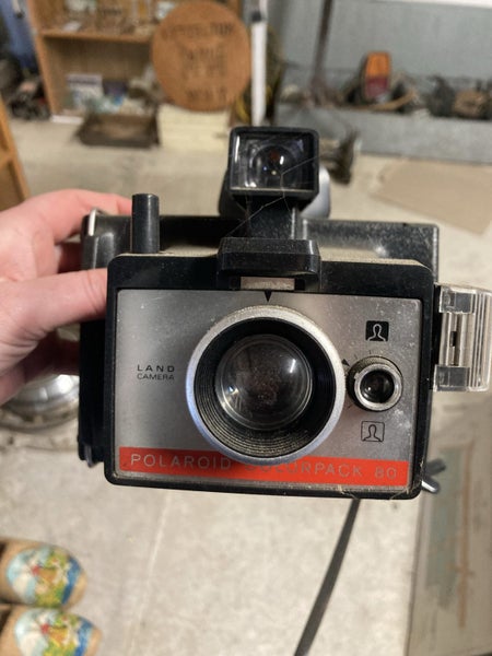 Vintage Polaroid camera Carousel 1
