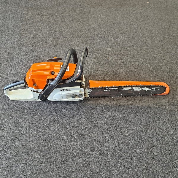 Faulty Stihl Chainsaw MS261C *Selling as parts* Carousel 2