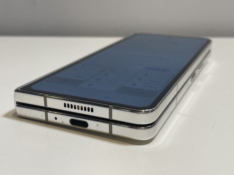 Samsung Galaxy Z Fold5 - White62992596726530111