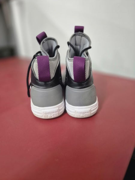 Converse Shoes Size US 8.62993530462979113