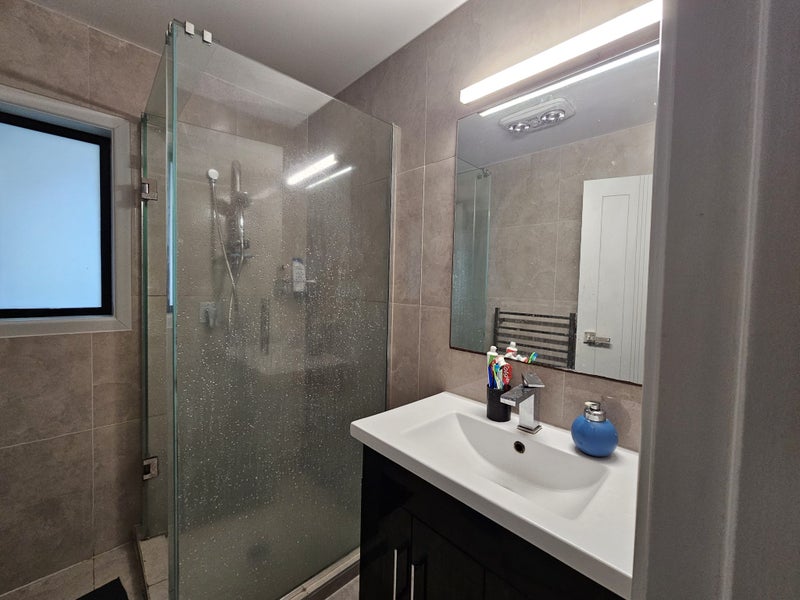 Mount Roskill, 3 bedrooms62999405342211112