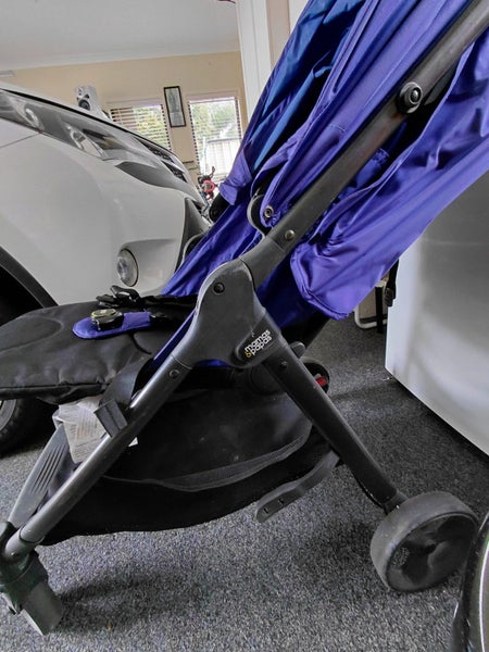 Armadillo Stroller/Pram by Mamas and Papas Carousel 2