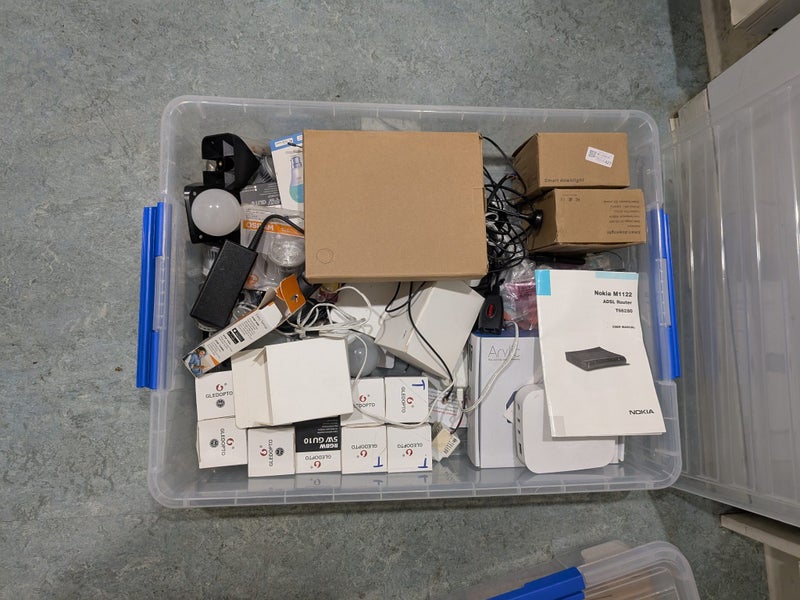 Bulk Lot of Smart Home Bits Carousel 1