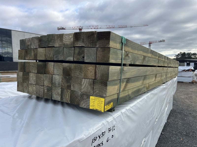 !! Super Deal !! Post 100x100 H4 Wet MG Smooth 4.8m (Delivery within Auckland) Carousel 1