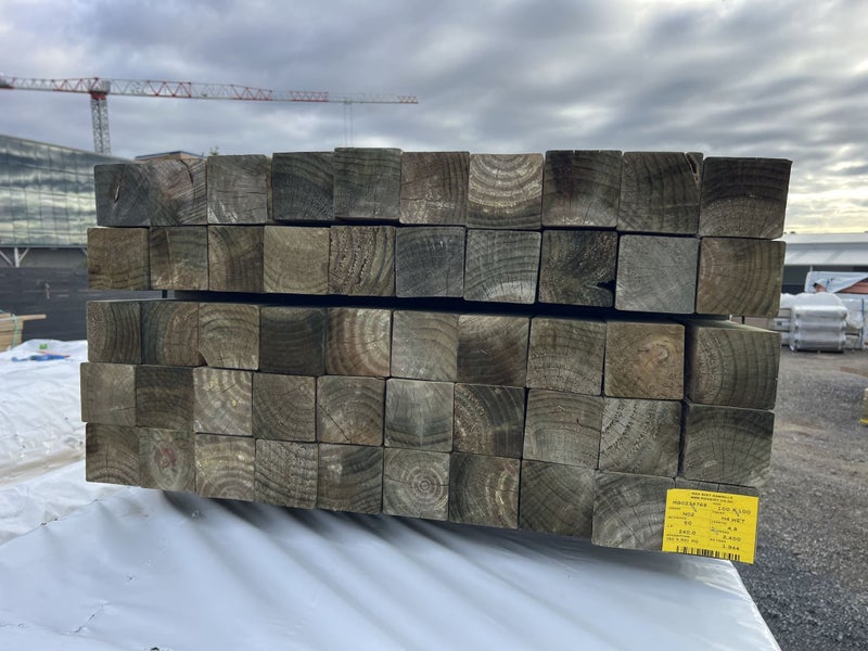 !! Super Deal !! Post 100x100 H4 Wet MG Smooth 4.8m (Delivery within Auckland) Carousel 2