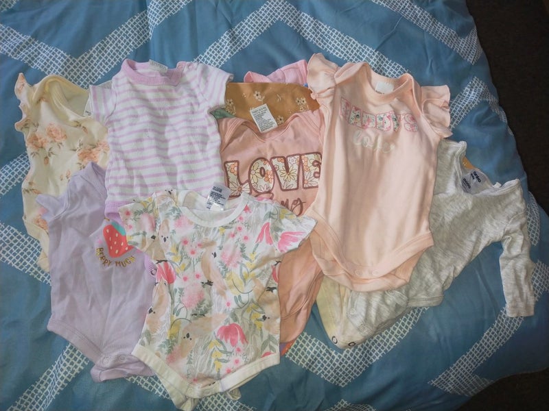 Newborn Bulk (Girl)62997227223297111