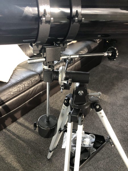 Saxon 1149EQ Astronomy Reflector Telescope Carousel 2