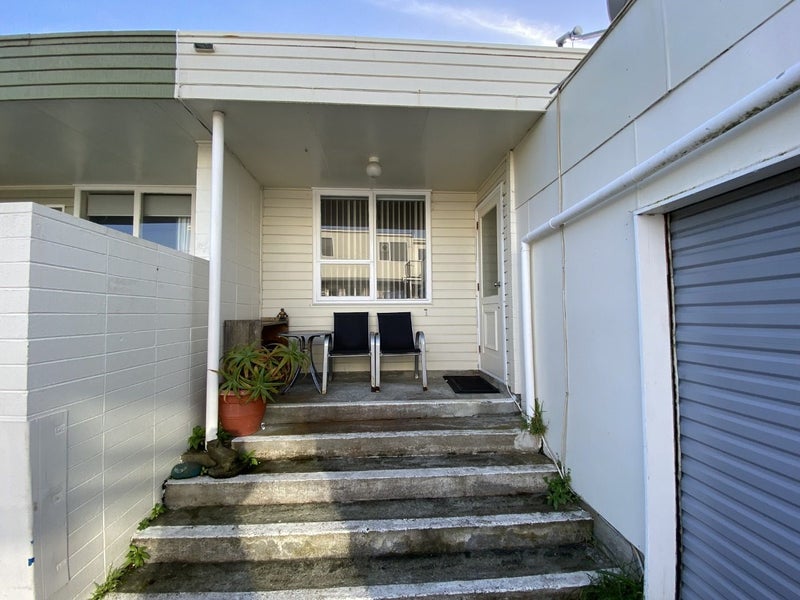 Image 1 of 10