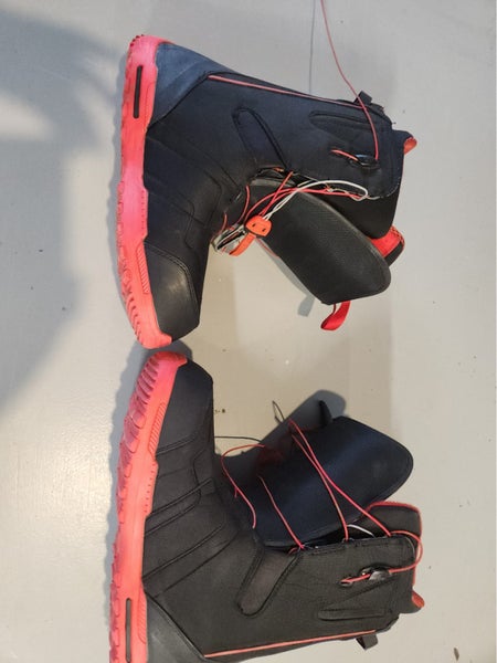 Snowboard, Boots, Bag63002159653378111