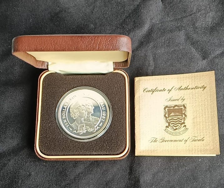 1985 Tuvalu $10 Silver Proof Coin Carousel 1