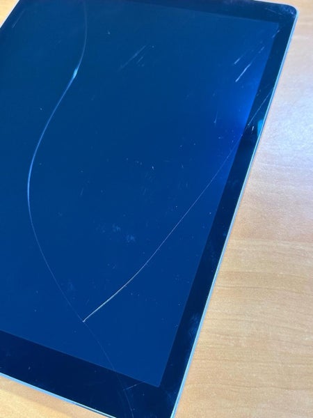 Apple iPad Pro 12.9" 1st Generation 32GB Space Grey Wifi Carousel 6