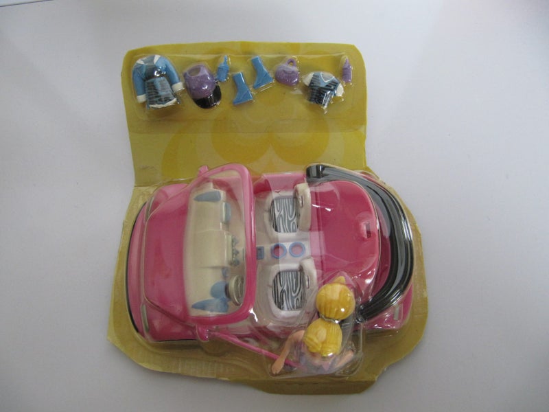 Polly Pocket Fashion Doll & Accessories With Pink Convertible Carousel 3