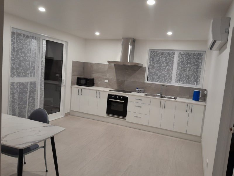 Riccarton, 1 bedroom63002751107843111