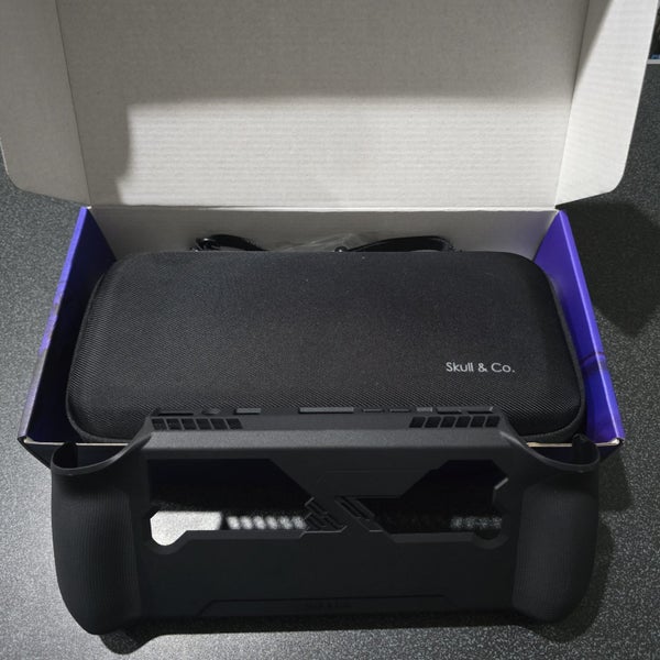 Asus ROG Ally X 1TB + ASUS Premium Travel Case + Grip + MORE62995623756803112