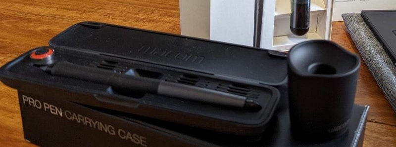 Wacom Pro Pen with case Carousel 1