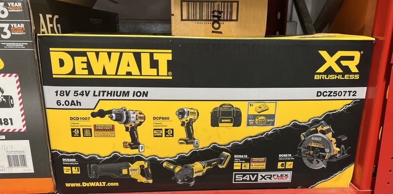 DeWALT 5 Piece Kit 18 Volt 54 Volt 6.0Ah63001501432067111