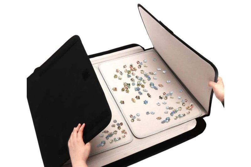 Zoink Jigsaw Puzzle Board and Carrier Carousel 1