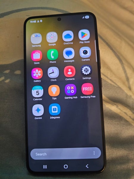 Samsung S22 phone63000821055363111