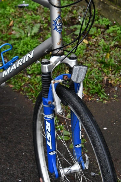Marin Muirwoods XL 26inch commuter bike GLENFIELD Carousel 2