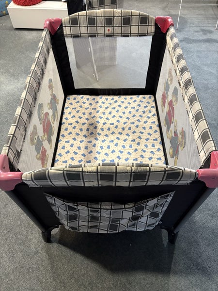 Portable Baby Cot with mattress Carousel 4
