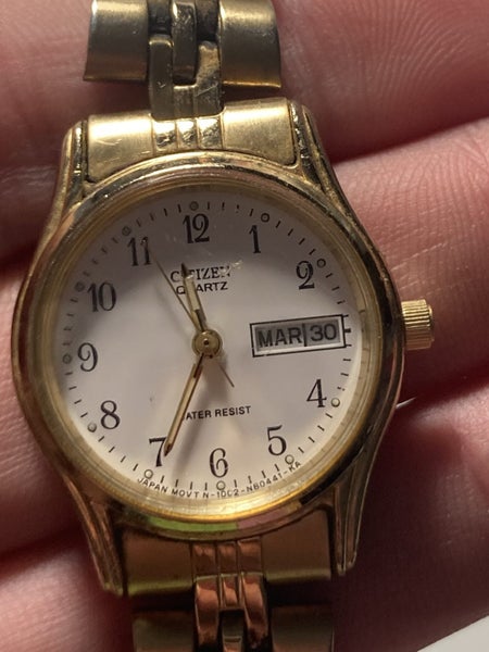 Vintage citizen quartz watch Carousel 2