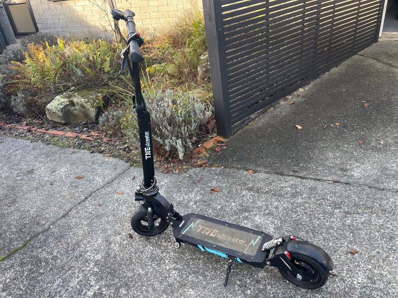 TNE Q4-V3 Plus – Folding E-Scooter, Good Condition63003081323521113